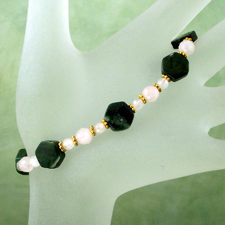 B0037 - Empress of Green - 8" B0037 - Empress of Green - 8"