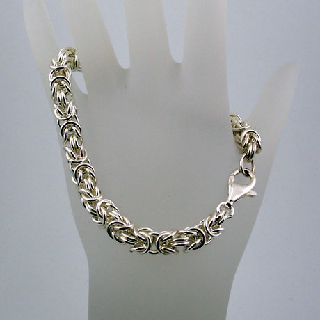 CM0002B - Byzantine SS 4.5mm 6.5" CM0002B - Byzantine SS 4.5mm 6.5"