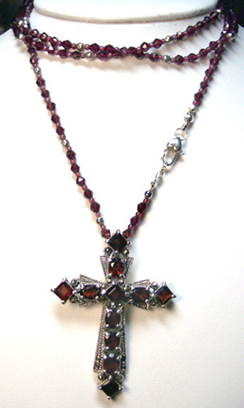N0179 - Red Queen's Cross - 36" N0179 - Red Queen's Cross - 36"